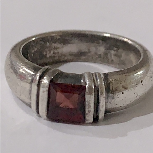 Ambros Paris 925 Sterling Silver Garnet Ring